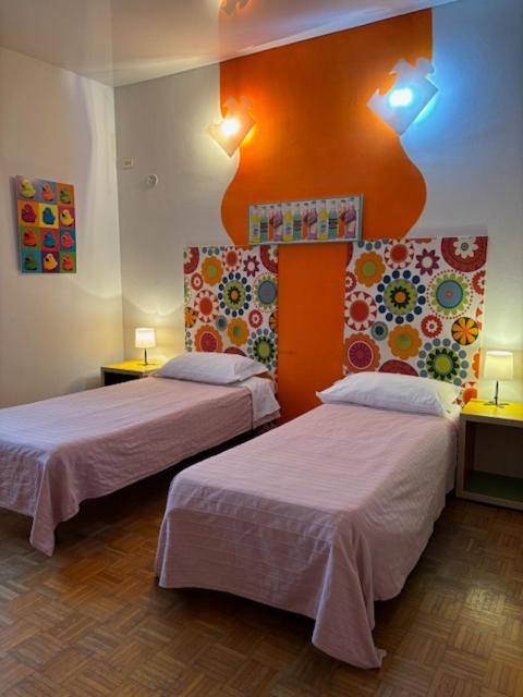 Viamilano25 Bed and Breakfast Mirandola Exteriör bild